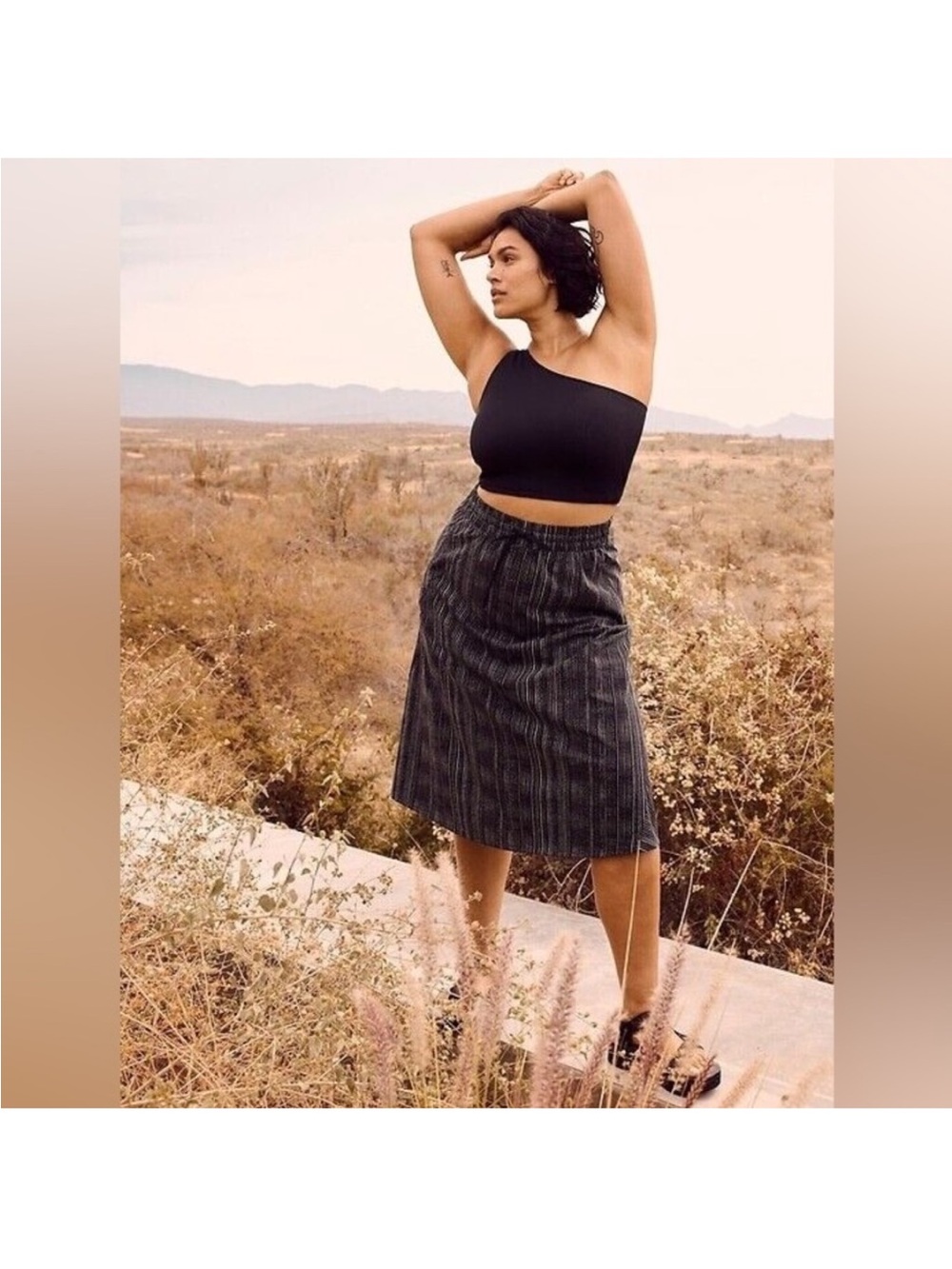 Athleta Arrival Skirt in Amara Stripe Black - Size 6
